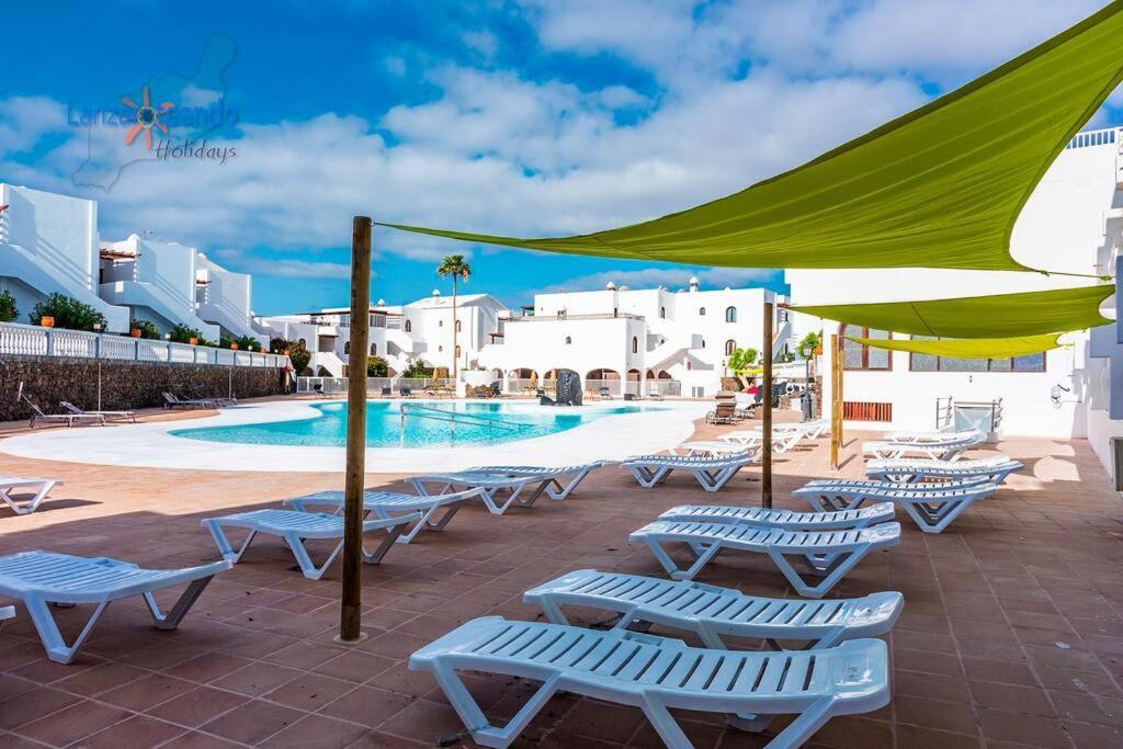 Kiara Vivienda Vacacional Costa Teguise Exterior foto