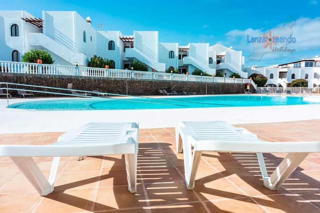 Kiara Vivienda Vacacional Costa Teguise Exterior foto